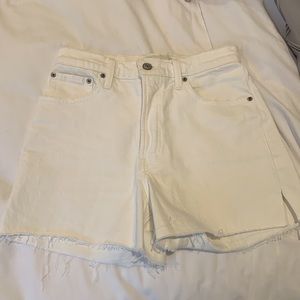 Curve Love High Rise 4 Inch Mom Short - NWT white denim
